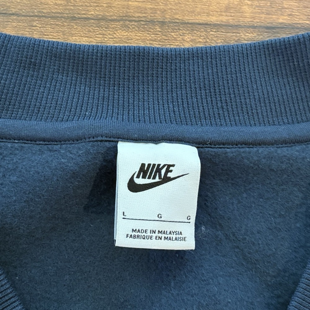 Nike Women's Navy Blue Crop Sleeveless Sweatshirt Swoosh Vest Logo Size Large - Picture 3 of 7